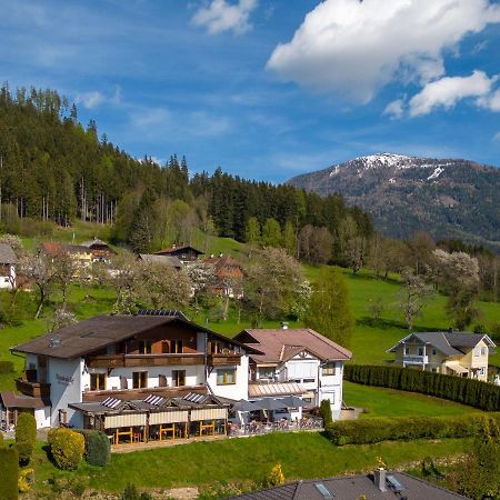 Hotel-Cafe-Restaurant Matzelsdorfer Hof Millstatt Exteriör bild